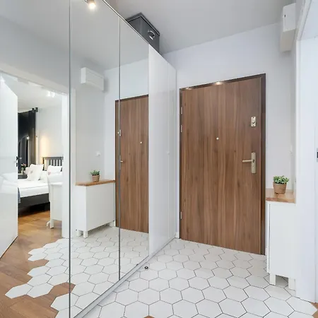 Slusarska Modern With Balcony & Parking Cracow Zablocie By Renters Prestige *