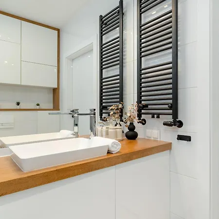 Apartment Slusarska Modern With Balcony & Parking Cracow Zablocie By Renters Prestige Krakow