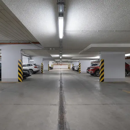 Slusarska Modern With Balcony & Parking Cracow Zablocie By Renters Prestige * Cracovie