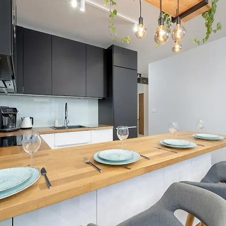 Slusarska Modern With Balcony & Parking Cracow Zablocie By Renters Prestige *